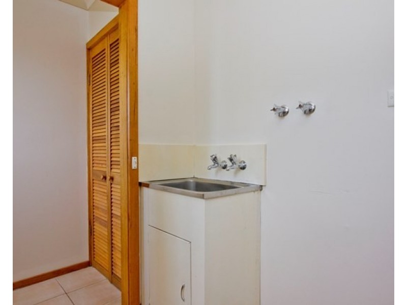 2/36A Georgetown Road, Newnham TAS 7248