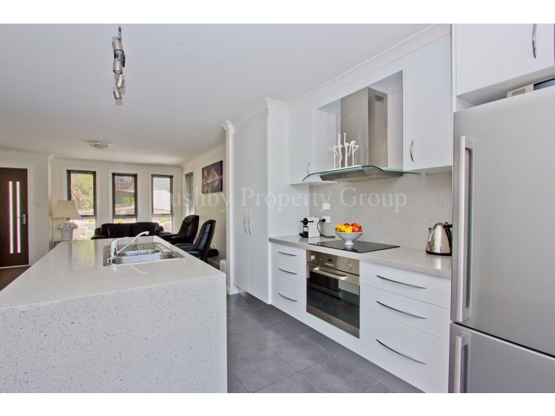 2/11a Duke Street, West Launceston TAS 7250