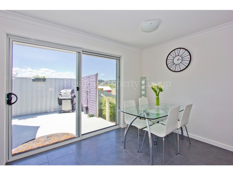 2/11a Duke Street, West Launceston TAS 7250