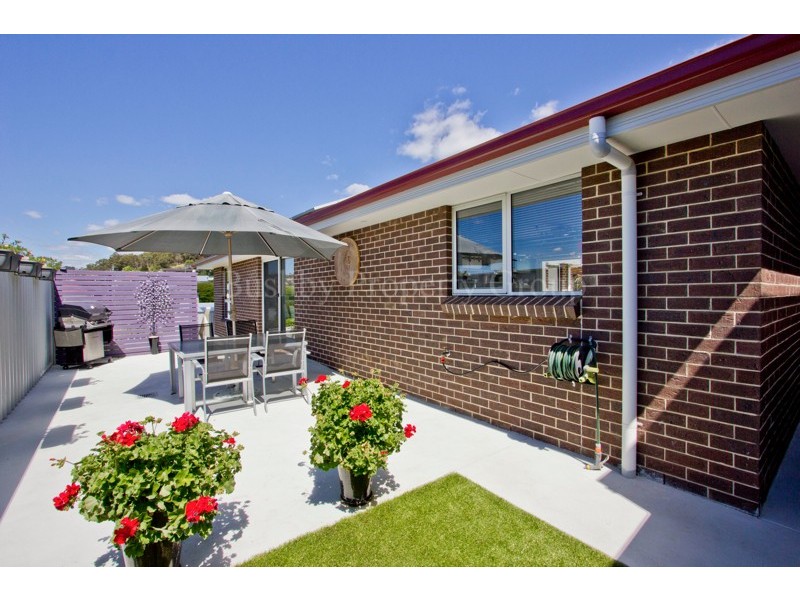 2/11a Duke Street, West Launceston TAS 7250