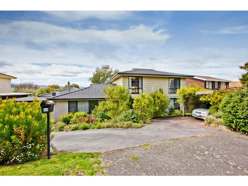 42 Charlton Street, Norwood TAS 7250