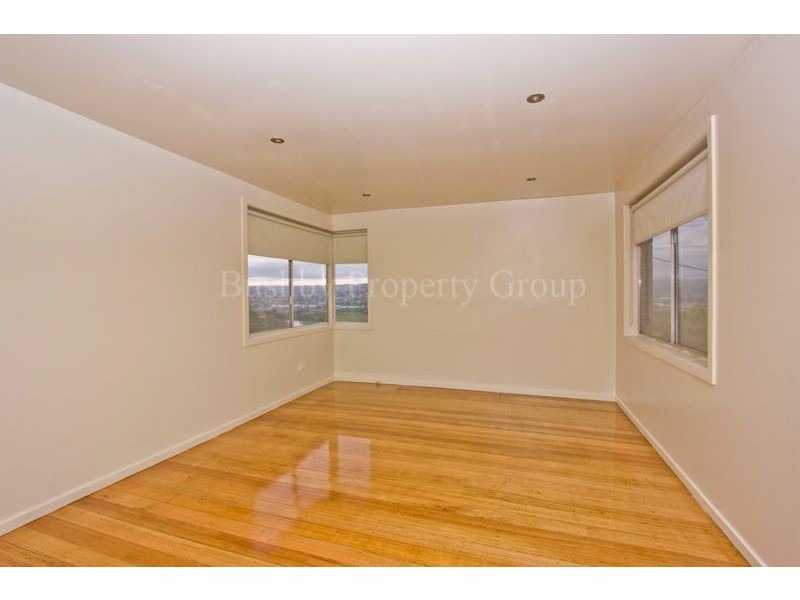 21 Wildor Crescent, Ravenswood TAS 7250