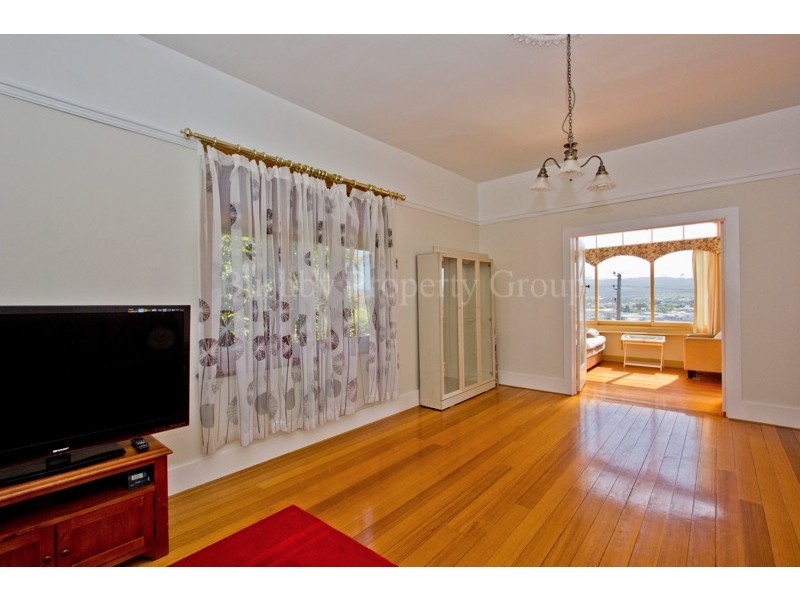 43 Forest Road, Trevallyn TAS 7250