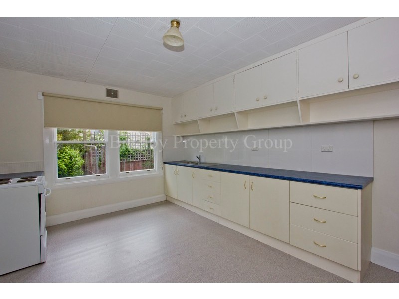 21 Victoria Street, Youngtown TAS 7249