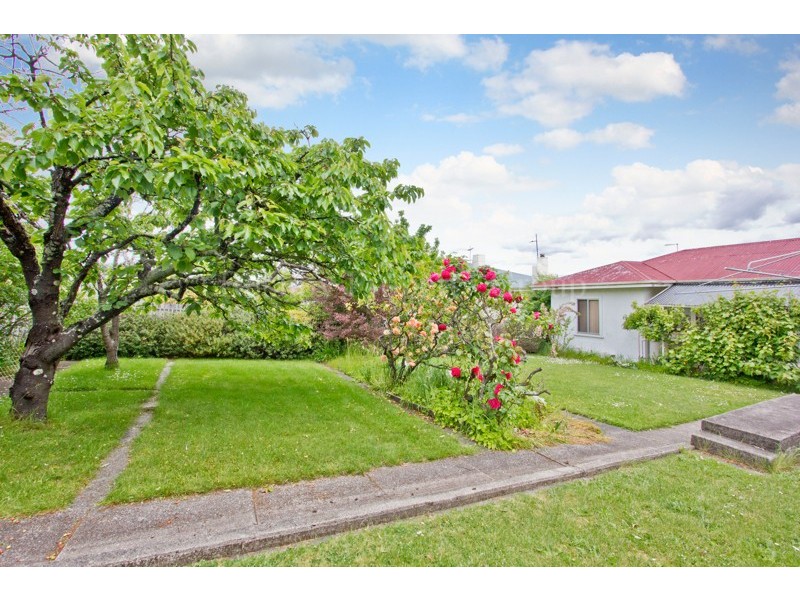 40 Alanvale Road, Newnham TAS 7248