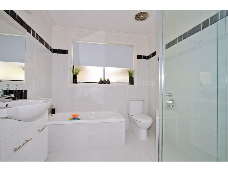 9 Owen Place, Summerhill TAS 7250