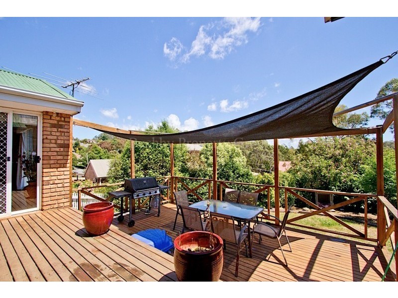 9 Owen Place, Summerhill TAS 7250