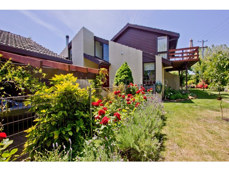 2 Kensington Gardens, Norwood TAS 7250