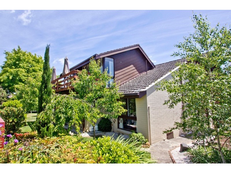 2 Kensington Gardens, Norwood TAS 7250