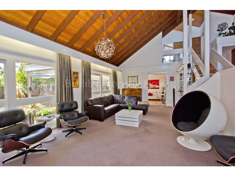 2 Kensington Gardens, Norwood TAS 7250