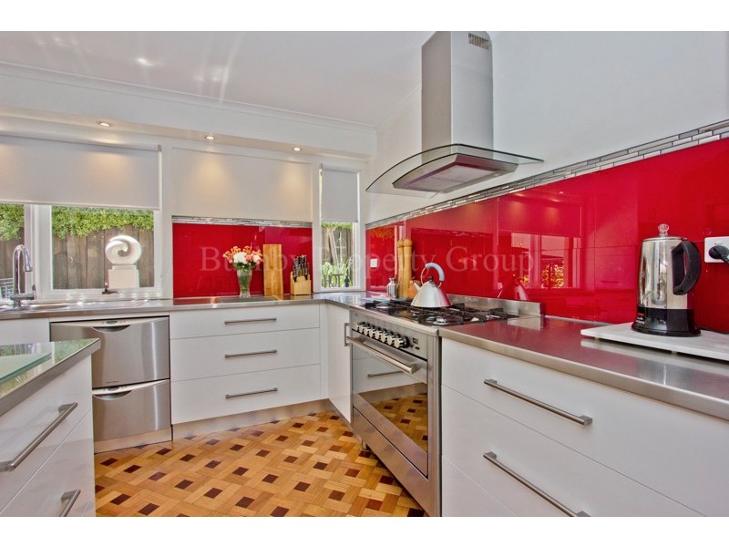 2 Kensington Gardens, Norwood TAS 7250