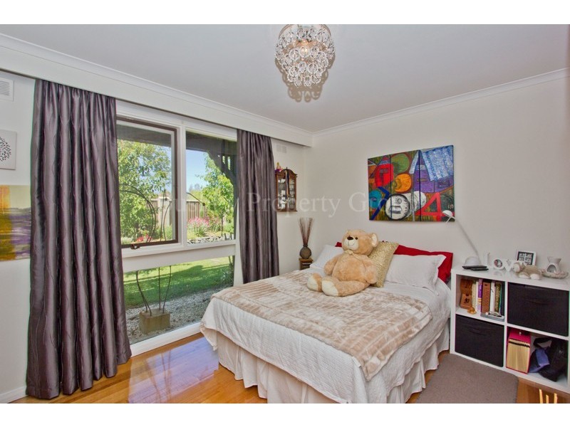 2 Kensington Gardens, Norwood TAS 7250