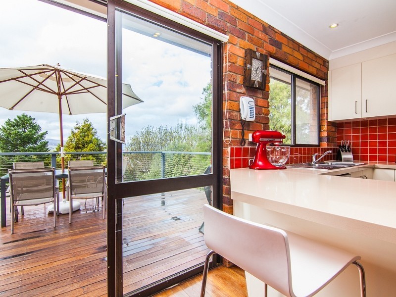 4 Gretna Grove, Norwood TAS 7250