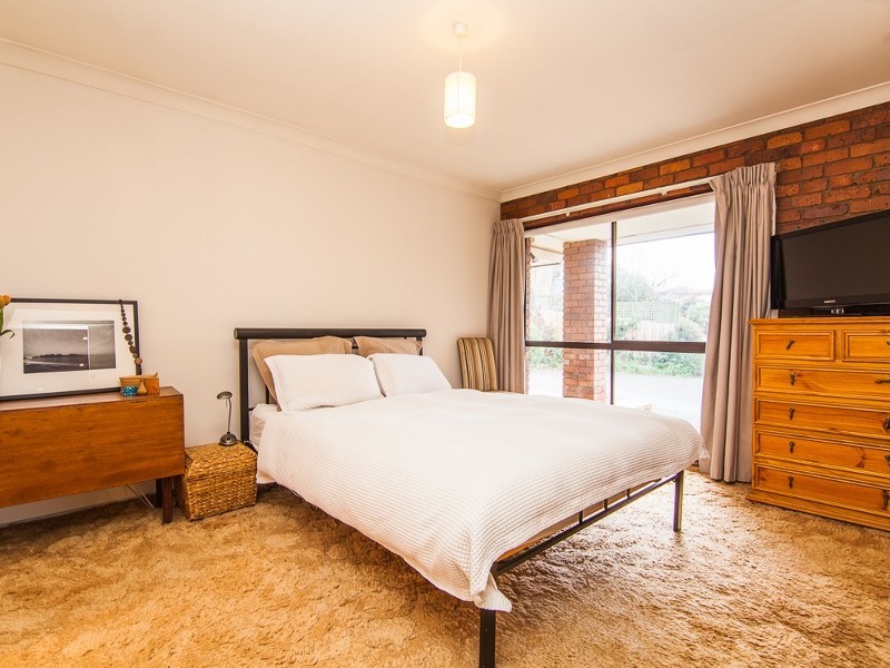 4 Gretna Grove, Norwood TAS 7250