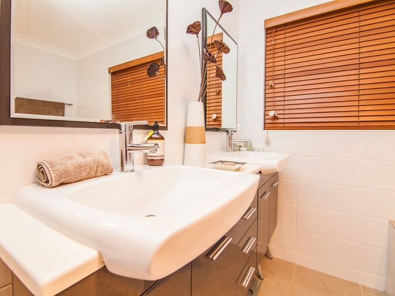 4 Gretna Grove, Norwood TAS 7250