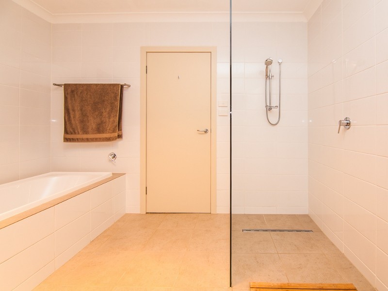 4 Gretna Grove, Norwood TAS 7250
