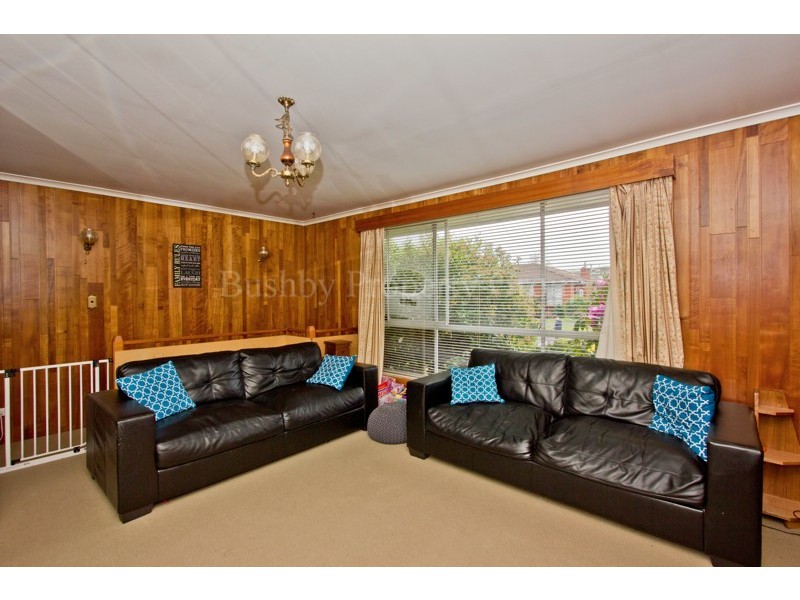 28 Bronzewing Avenue, Newnham TAS 7248