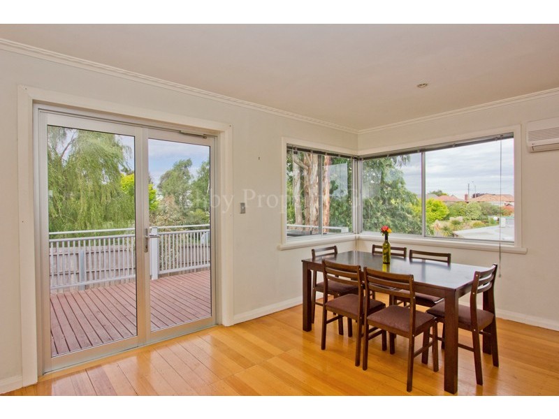 13 Woodland Grove, Newnham TAS 7248