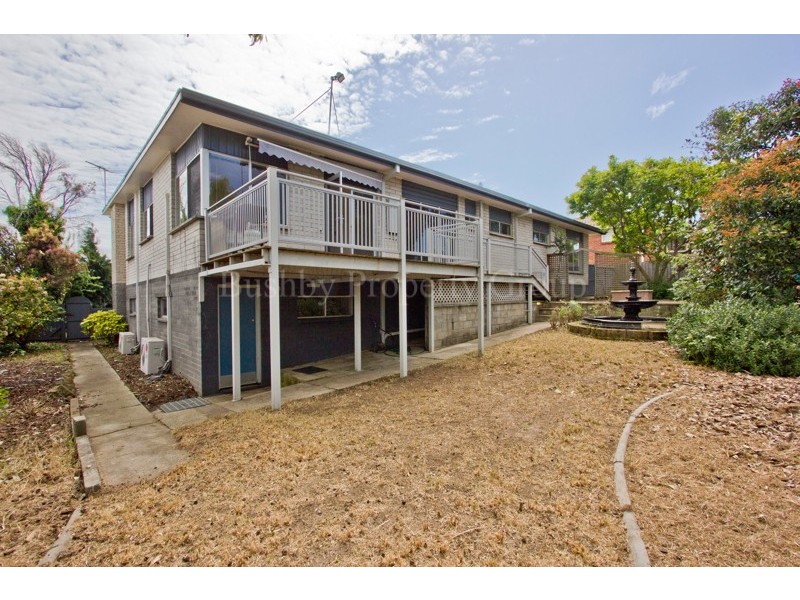 13 Woodland Grove, Newnham TAS 7248