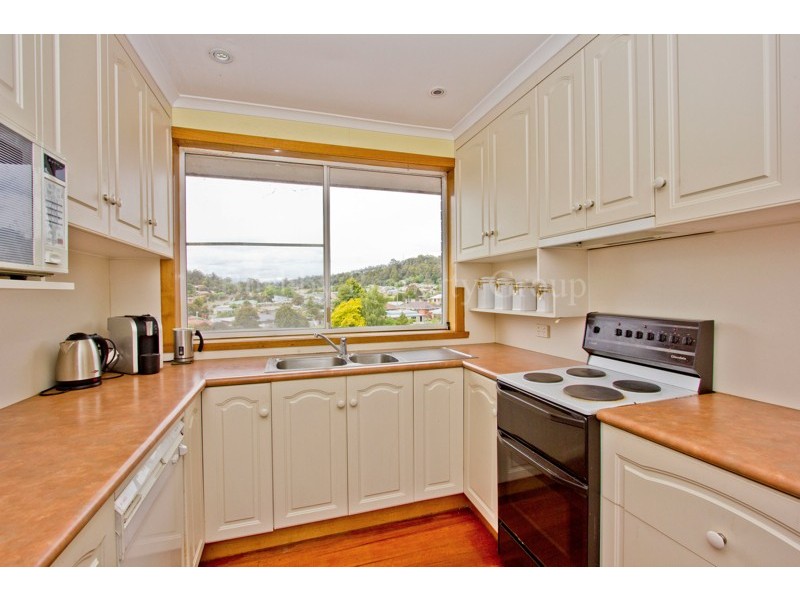 22 Guilford Road, Riverside TAS 7250