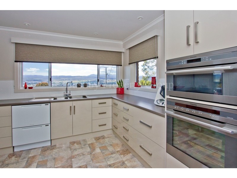 43 Newlands Street, Trevallyn TAS 7250