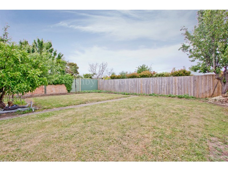 11 Clyde Street, Invermay TAS 7248