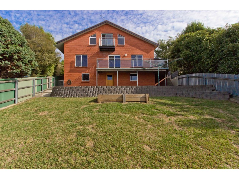 27 Nichols Street, Kings Meadows TAS 7249