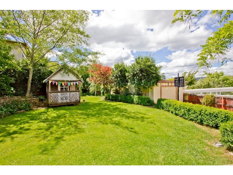 8 Kenyon Street, Newstead TAS 7250