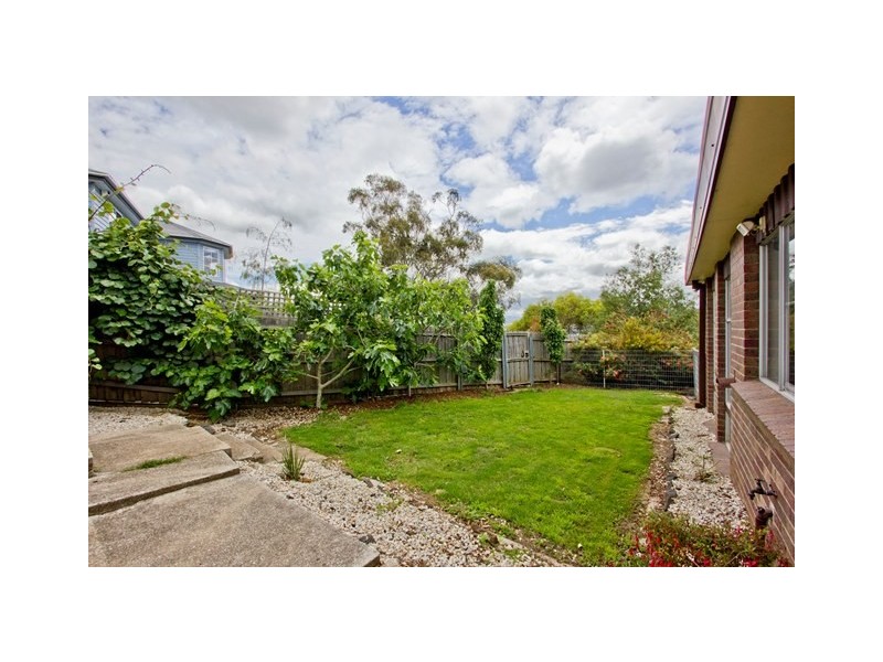 27 Newlands Street, Trevallyn TAS 7250