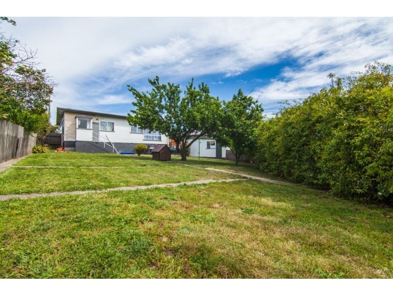 3 Warwick Place, Kings Meadows TAS 7249