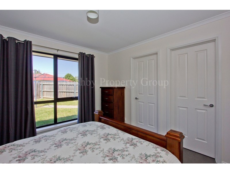 16 Carillion Court, Newnham TAS 7248