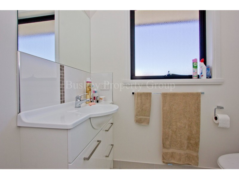 16 Carillion Court, Newnham TAS 7248