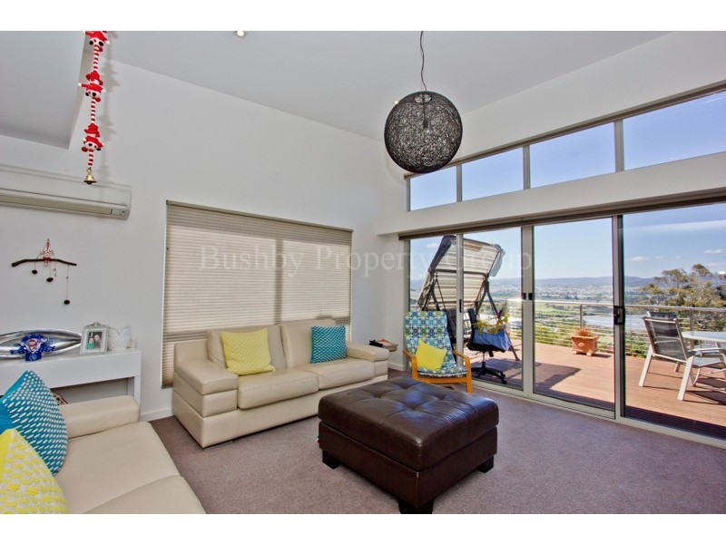 53 Lachlan Parade, Trevallyn TAS 7250