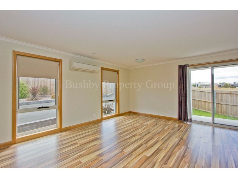 1/5 Caprice Court, Newnham TAS 7248