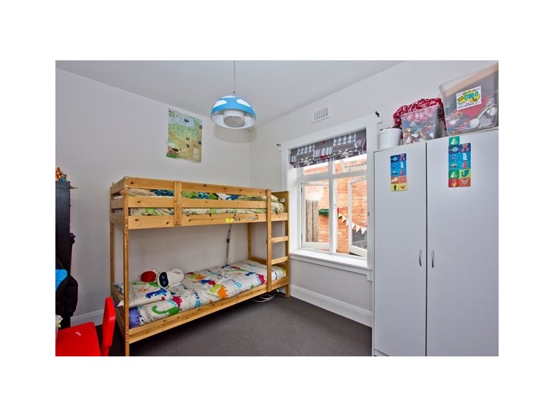 16 Bowen Avenue, Trevallyn TAS 7250