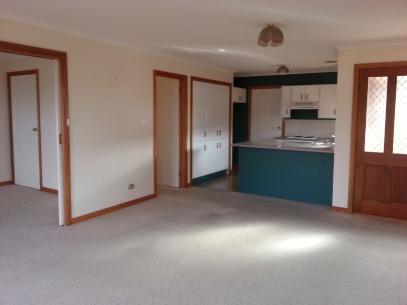 1/42 Grinter, Riverside TAS 7250