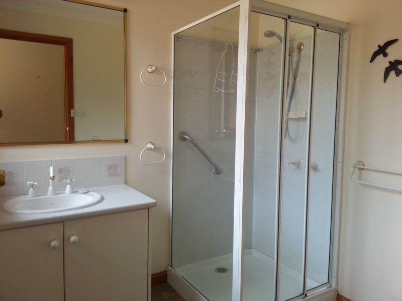 1/42 Grinter, Riverside TAS 7250