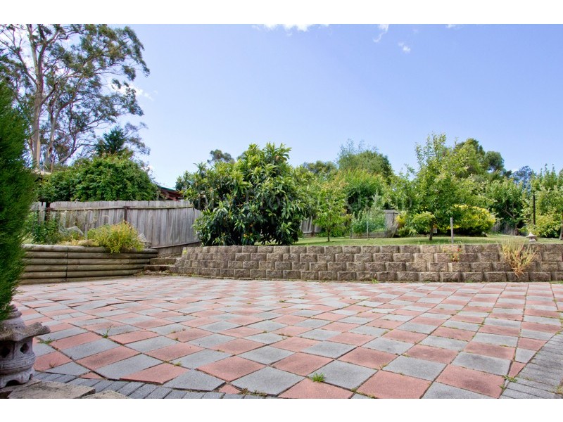 8 Kate Place, Summerhill TAS 7250