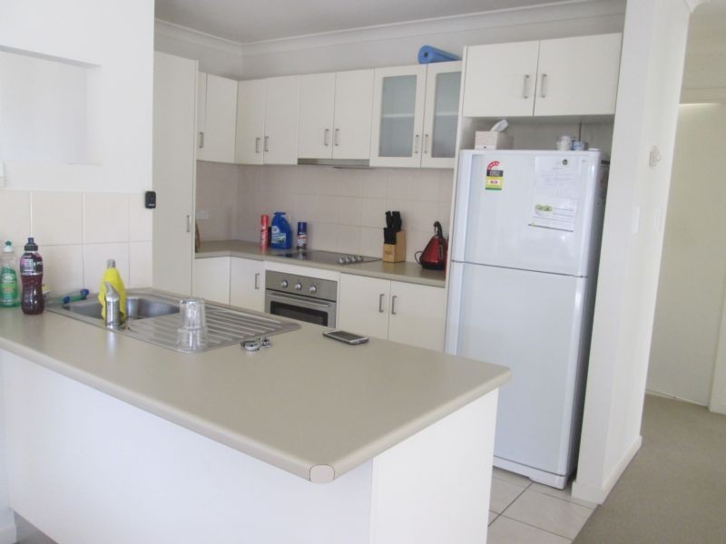 2/12 Bethune Place, Newnham TAS 7248