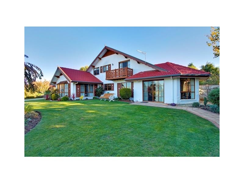 18 Waldhorn Drive, Grindelwald TAS 7277