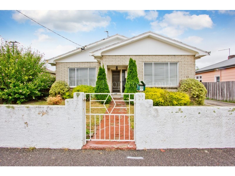 30 Verdun Street, Mowbray TAS 7248