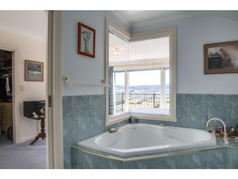 30 Allison Avenue, Riverside TAS 7250