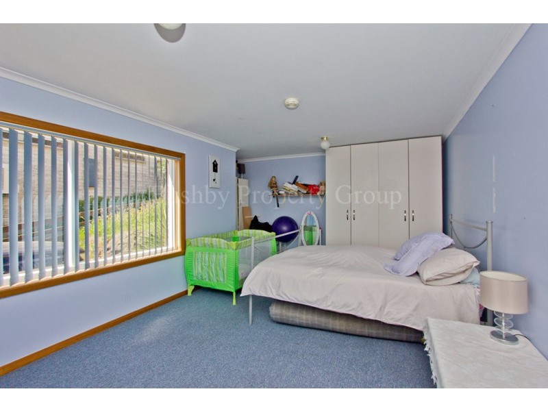19 Newlands Street, Trevallyn TAS 7250