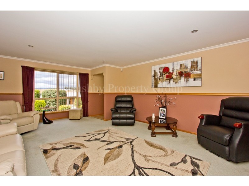 28 Piper Avenue, Youngtown TAS 7249