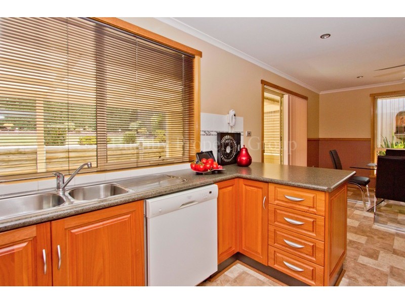 28 Piper Avenue, Youngtown TAS 7249