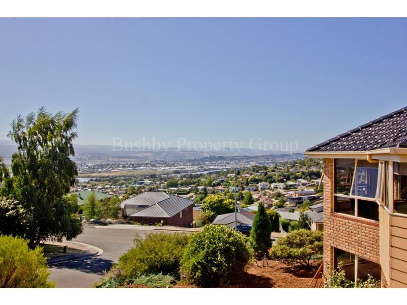 4 Tennyson Drive, Riverside TAS 7250
