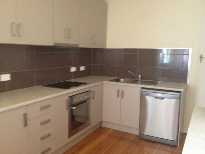 8 Frederick Street, Launceston TAS 7250