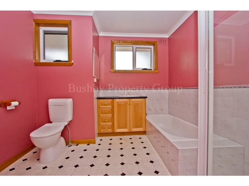 27 Outram Street, West Launceston TAS 7250
