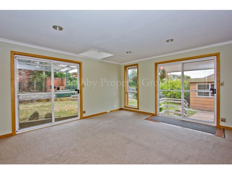 27 Outram Street, West Launceston TAS 7250