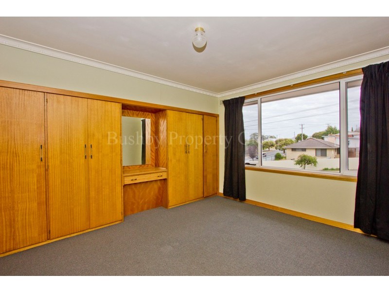 27 Outram Street, West Launceston TAS 7250
